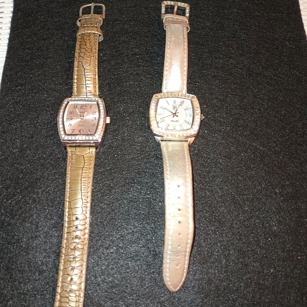 Stylish Gold and Silver Watch Set